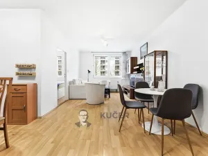 Prodej bytu 2+kk, Praha - Troja, Hnězdenská, 46 m2