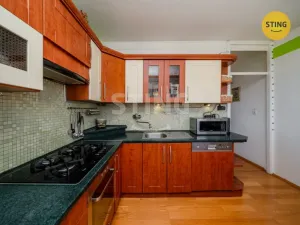 Prodej bytu 3+1, Ostrava, 84 m2