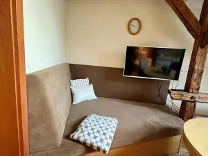 Pronájem bytu 2+kk, Kutná Hora, Husova, 53 m2
