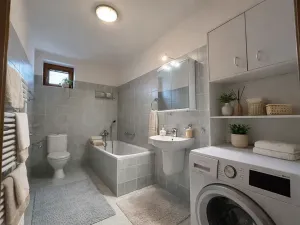 Pronájem bytu 3+kk, Praha - Smíchov, Holečkova, 80 m2