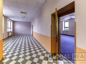 Prodej obchodního prostoru, Svitavy, Vojanova, 401 m2