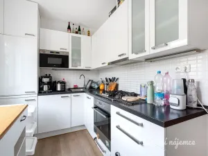 Pronájem bytu 2+1, Praha - Břevnov, Na Petřinách, 58 m2