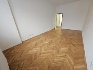 Pronájem bytu 2+kk, Praha - Nusle, Kloboučnická, 51 m2