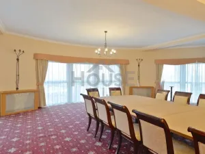 Pronájem vily, Praha - Smíchov, Nový Zlíchov, 839 m2