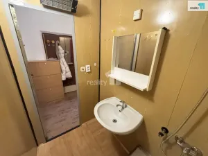 Pronájem bytu 1+1, Plzeň - Severní Předměstí, Brněnská, 39 m2