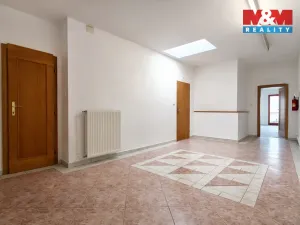 Pronájem bytu 2+kk, Opava - Město, Dolní náměstí, 94 m2