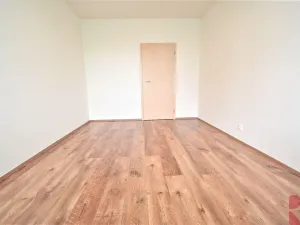 Pronájem bytu 2+kk, Praha - Žižkov, V zahrádkách, 55 m2