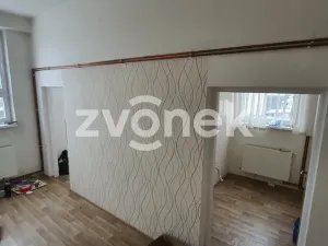 Pronájem skladu, Ostrožská Nová Ves, 1272 m2