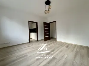 Pronájem bytu 2+1, Ostrava, Podroužkova, 45 m2