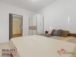 Pronájem bytu 2+kk, Praha - Suchdol, Stehlíkova, 48 m2