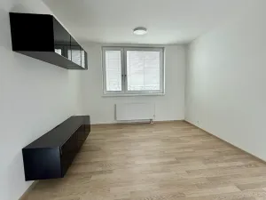 Prodej bytu 2+1, Rosice, Na Vyhlídce, 50 m2