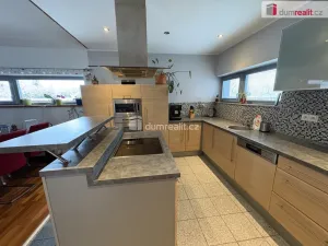 Prodej rodinného domu, Horky nad Jizerou, 208 m2