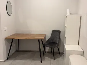 Pronájem kanceláře, Mariánské Lázně, Máchova, 25 m2