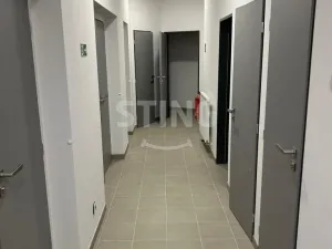 Pronájem bytu 2+kk, Pardubice, Husova, 56 m2