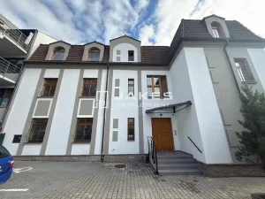 Pronájem bytu 1+kk, Praha - Liboc, Jenečská, 27 m2