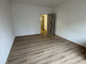 Pronájem bytu 2+1, Sokolov, Mánesova, 64 m2