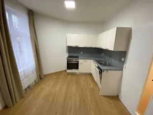 Pronájem bytu 2+kk, Praha - Dolní Počernice, K zámku, 65 m2