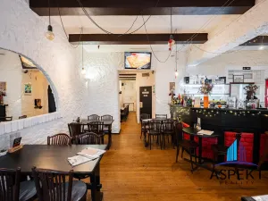 Pronájem restaurace, Praha - Bubeneč, Šmeralova, 114 m2