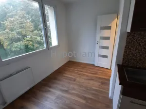 Pronájem bytu 2+1, Chlumec, Ústecká, 62 m2