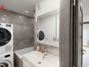 Prodej bytu 3+1, Kuřim, Na Loučkách, 68 m2