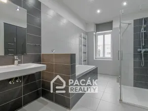 Prodej bytu 3+1, Přerov, Sušilova, 100 m2