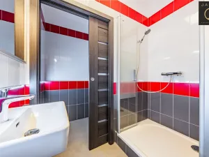 Pronájem obchodního prostoru, Praha - Hlubočepy, Voskovcova, 102 m2