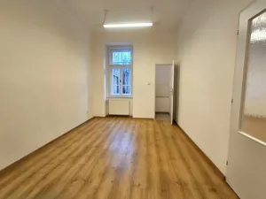 Pronájem obchodního prostoru, Praha, Pod Nuselskými schody, 105 m2