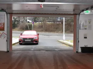 Pronájem garáže, Olomouc, Heyrovského, 14 m2