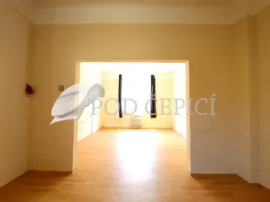 Pronájem kanceláře, Brno - Židenice, Stejskalova, 73 m2