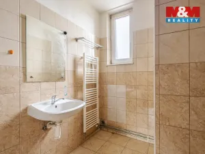Pronájem bytu 3+1, Nový Bor, Tržní náměstí, 85 m2