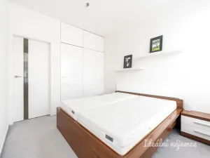 Pronájem bytu 3+kk, Praha - Střížkov, Zakšínská, 76 m2