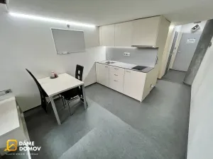 Pronájem bytu 2+kk, Zlín, J. A. Bati, 41 m2