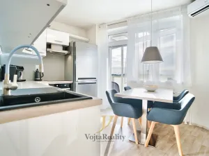 Prodej bytu 3+1, Olomouc, Handkeho, 92 m2