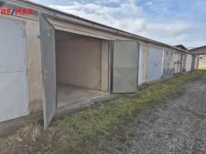 Prodej garáže, Hradec Králové, 16 m2