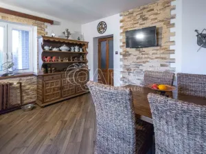 Prodej bytu 3+1, Libiš, Příčná, 92 m2