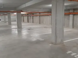 Pronájem garáže, Olomouc, Edmunda Husserla, 20 m2