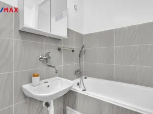 Prodej bytu 3+1, Hradec Králové, Smetanovo nábřeží, 66 m2