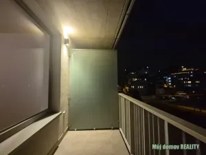 Pronájem bytu 1+kk, Praha - Dolní Měcholupy, Honzíkova, 41 m2