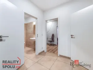 Prodej bytu 2+1, Plzeň - Skvrňany, Kreuzmannova, 48 m2