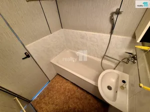 Prodej bytu 3+1, Aš, Dobrovského, 65 m2