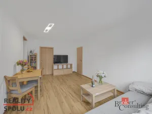 Prodej bytu 3+1, Praha - Strašnice, Černokostelecká, 64 m2