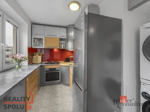 Prodej bytu 3+1, Praha - Strašnice, Černokostelecká, 64 m2