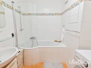 Prodej bytu 2+kk, Praha - Háje, Jurkovičova, 61 m2