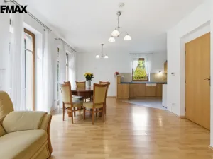 Prodej rodinného domu, Karlovy Vary, Za Motelem, 137 m2