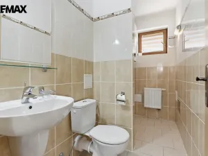 Prodej rodinného domu, Karlovy Vary, Za Motelem, 137 m2