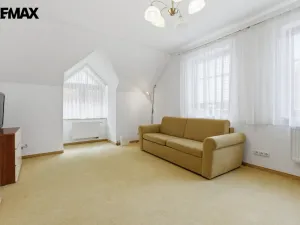 Prodej rodinného domu, Karlovy Vary, Za Motelem, 137 m2