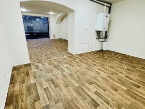 Pronájem obchodního prostoru, Brno, Ječná, 97 m2