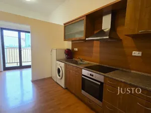 Pronájem bytu 2+1, Písek, Chelčického, 75 m2