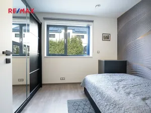 Prodej rodinného domu, Hovorčovice, Na Konci světa, 188 m2