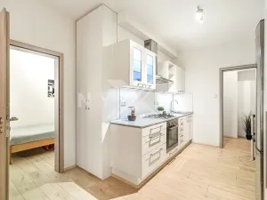 Prodej bytu 4+1, Praha - Holešovice, Bubenská, 100 m2